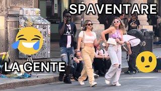 SPAVENTARE LA GENTE A BOLOGNA [ESPERIMENTO SOCIALE]