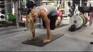 SHARAPOVA.Everyone needs a little core workout during the holidays. This is one of my favorites.