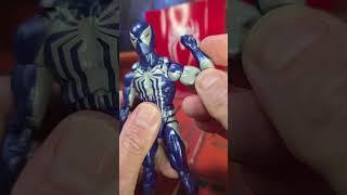 Review of Marvel Legends Gamerverse Peter Parker Anti-Venom Suit figure