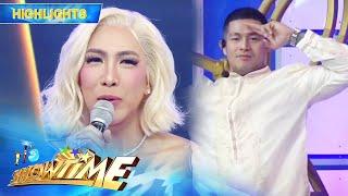 Ion is introduced as the new "gong" man with much fanfare | Tawag ng Tanghalan