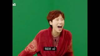 Sungjong dancing to Be mine & The chaser in MMTG #sungjong #eunbi #jaejae #tsuki