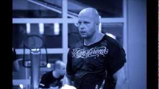 Fedor Emelianenko Vs. Jeff Monson Part 1 .M-1 Global: "Battle Of The Legends" [Fedor]