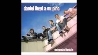 Hanes Eldon Terrace - Daniel Lloyd a Mr. Pinc