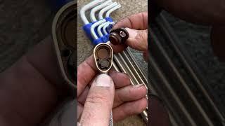 Broken MAC Tools Vintage 1/4 Ratchet look inside