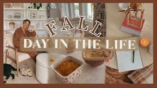 AUTUMN DAYS | creating a fall bucket list & Trader Joe's taste test!