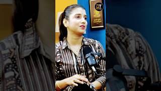 Bonding between singer fraternity | Odia Singer Diptirekha Padhi | Odisha Talks
