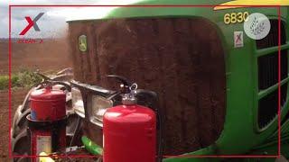 John Deere 6830 with reversible fan | Cleanfix