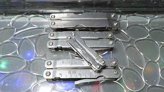 BEAR & SON : Mini Bear Jaws Multi-Tool [153] (with my collection of Bear & Son multi-tools)