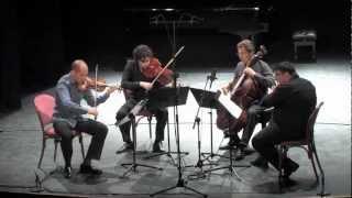 Mozart: Flute quartet in d mayor. K 285. José Miguel Gómez, cello.