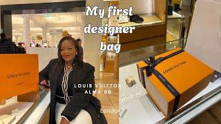 Buying my first designer bag-selfridges, the perfect sales associate, Louis Vuitton Alma bb unboxing