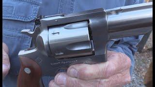 Ruger Redhawk .44 Magnum  Big Game Hunt