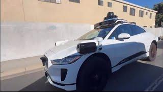 Man Says He Nearly Missed Flight After Waymo Car Drives in Circles