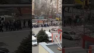 ‼️Жители Мелитополя вышли на улицы с протестом.Украйна Россия