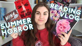 reading summer horror books  underrated horror reading vlog | slashers, vampires & lots of weird