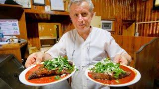 Georgian STREET FOOD in KUTAISI - Kebabs & Nazuki + Attractions | Georgia