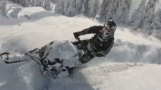 Snowmobiling Deep Pow and Sunshine! December 18th Sicamous, BC