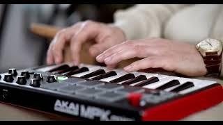 Akai MPK Mini: Why This MIDI Keyboard is Perfect for Beginners & Pros