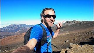 Exploring MAUI, HAWAII: Hiking in Haleakala National Park