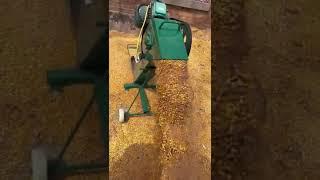 Folding Grain Maker. high speed. It is a handy artifact to carry when going to the countryside to