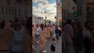 Гуляем по Невскому #делобыловпитере #прогулка #жизнь #путешествие #я #мир #музыкадлядуши