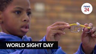 WATCH | Joburg schoolchildren are seeing better, thanks to reading glass donation