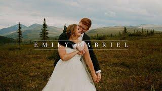 Alaskan Destination Wedding | At Home in the Last Frontier