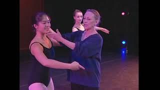 Pointe Class and Variations by Anna Paskevska