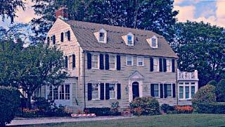 The Haunting of the House on Hartwell Street