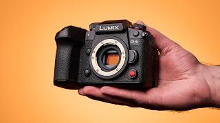 The Panasonic GH6 Is Here and It’s Fantastic!