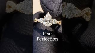 Pear-Shaped Perfection in Yellow Gold
