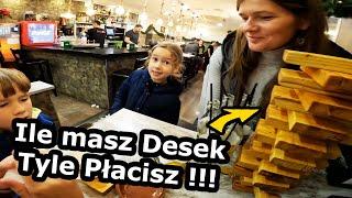 Tapasy w Hiszpanii !!! - Największa Szopka na Świecie i Pierniki w Przyczepie Kempingowej (Vlog 904)