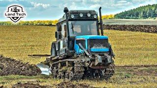 Редкий гусеничный трактор АГРОМАШ-90ТГС с двигателем SISU! Вспашка зяби в хозяйстве!