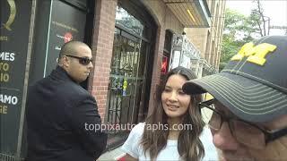 Olivia Munn signs autographs for TopPix