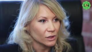Алёна Попова