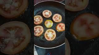 Roasted Tomatoes Recipe…….By Dt.Diksha #healthy2bfit #trending #roastedtomatoes #detoxrecipe #viral