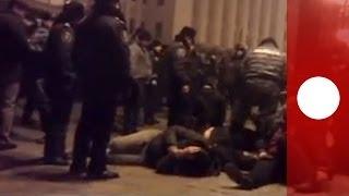 Un polémico vídeo muestra la represión policial en Ucrania