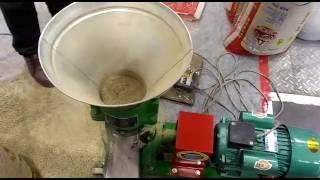 Mini rabbit feed pellet machine/chicken feed pellet machine