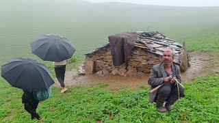 Best Life in Mountain Nepal || Rainy Day Most Relaxing || Primitive Rural Village.