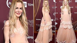 Wrinkle-Free Nicole Kidman Shines!