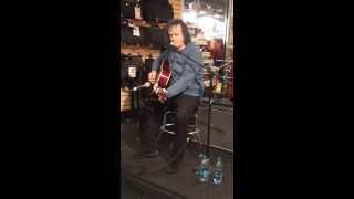 Donovan Sings Mellow Yellow & Explains Song Meaning