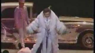 Liberace Music Video & Entrance 1981