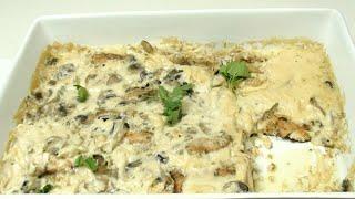 Easy Delicious CREAMY CHICKEN & MUSHROOM Casserole!