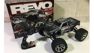 Traxxas Revo 3.3 (Unboxing) Português