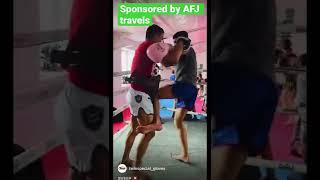Mohammed Faizan training with his coach jompop