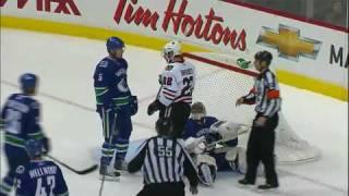 Roberto Luongo breakaway save 5/11/10