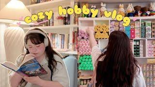 a week of cozy hobbies  reading, bookshopping, crafts, & more