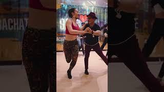 Luis y Weronika Salsa Partnerwork Demo SBTS 2023 Salsa Bachata Temptation Singapore