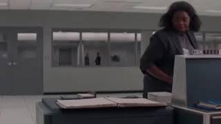 Hidden Figures Scene: Dorothy fixes the IBM