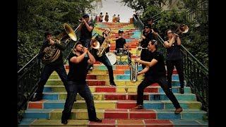 Velcros Brass Band - Crazy In Love Remix