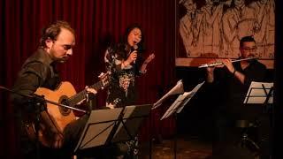 Mandy Chan Trio - Why Are the Flowers So Red (Chinese folk song) 新疆民歌 花儿为什么这样红 - 陈小满三重奏